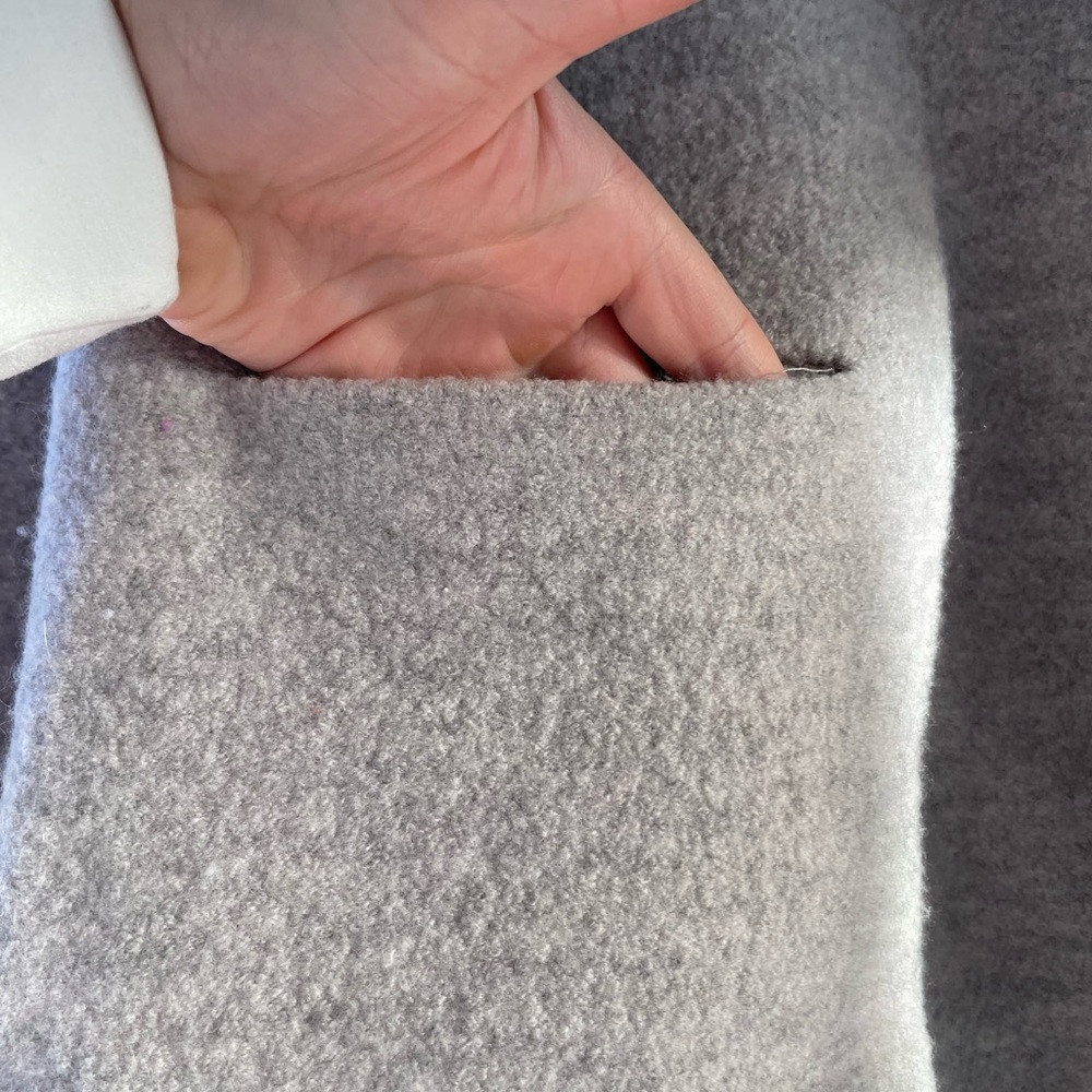 Aritzia Boxy Tunic - Picture 3 of 6